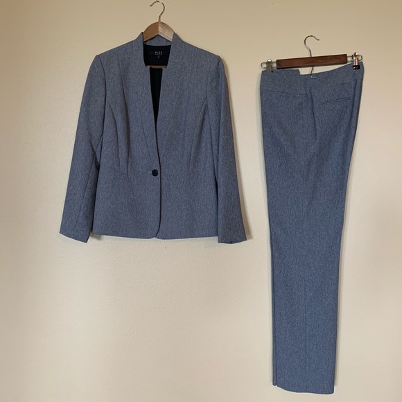 Alex Marie Pant Suit - Picture 14 of 14